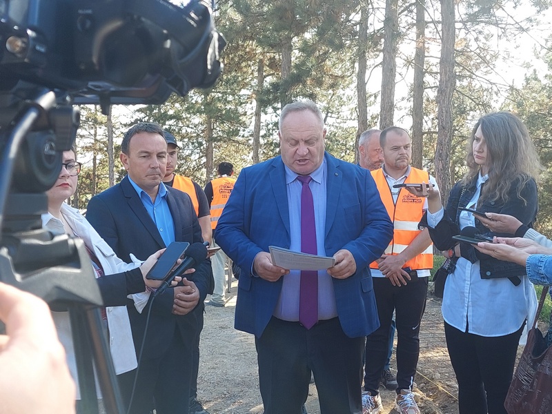 Gradonačelnik o paljenju kablova u Leskovcu: Pokušaćemo da povećamo broj komunalnih policajaca