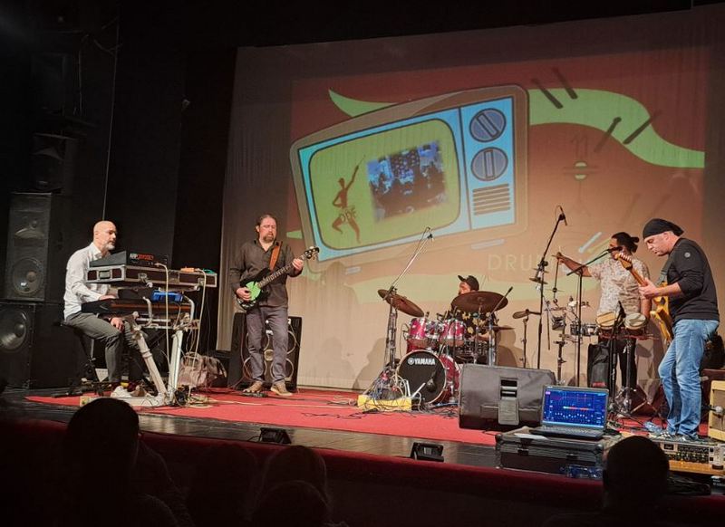 Vasil Hadžimanov: Na Drum Dum Festu se u Leskovcu promoviše dobra i drugačija muzika