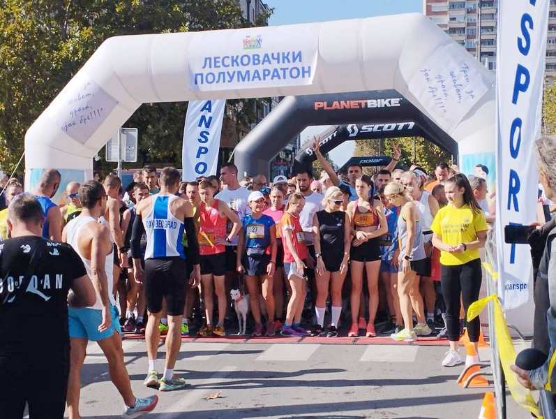 Leskovac: Na polumaratonu pobedili Nenad Živković iz Kruševca i Slađana Stamenković iz Republike Srpske