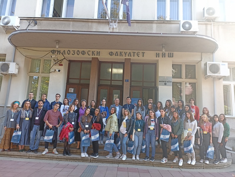Pirotski gimnazijalci na Danu frankofone karijere u Nišu