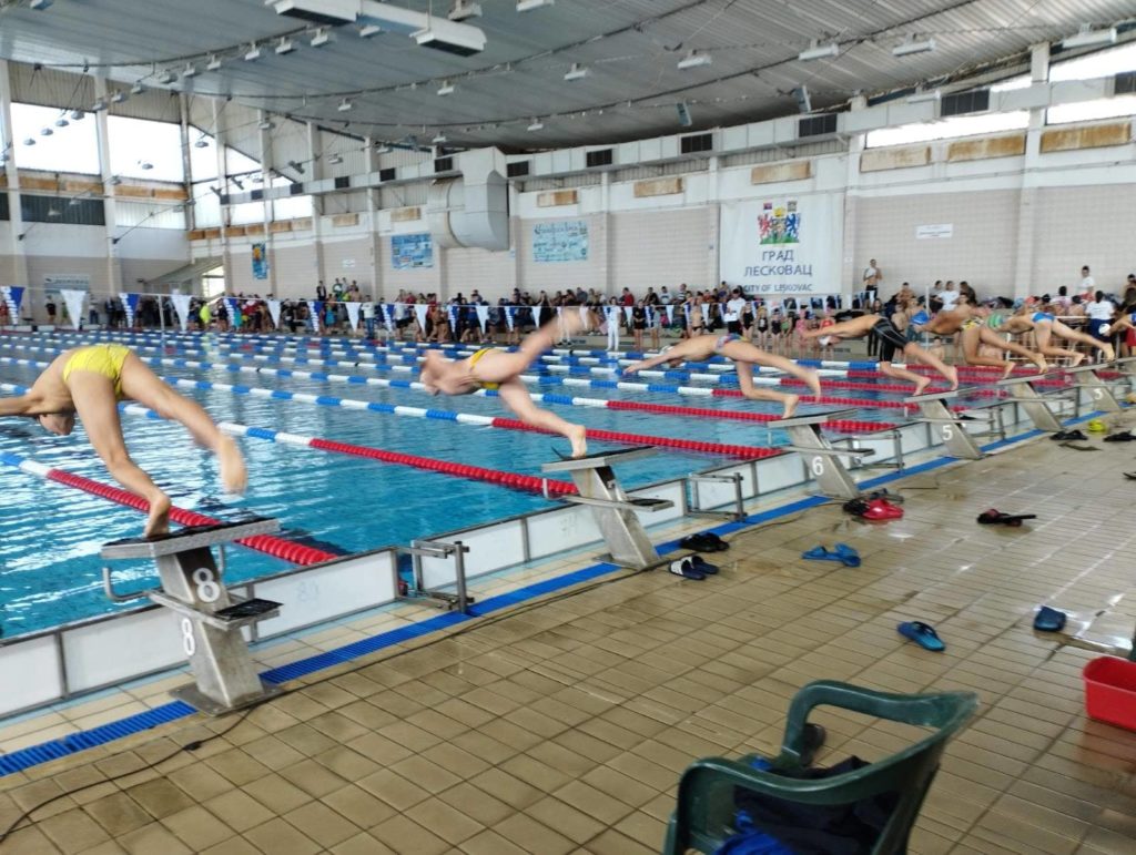 Leskovac: Mali plivači se bore za „Leskovačkog pobednika“