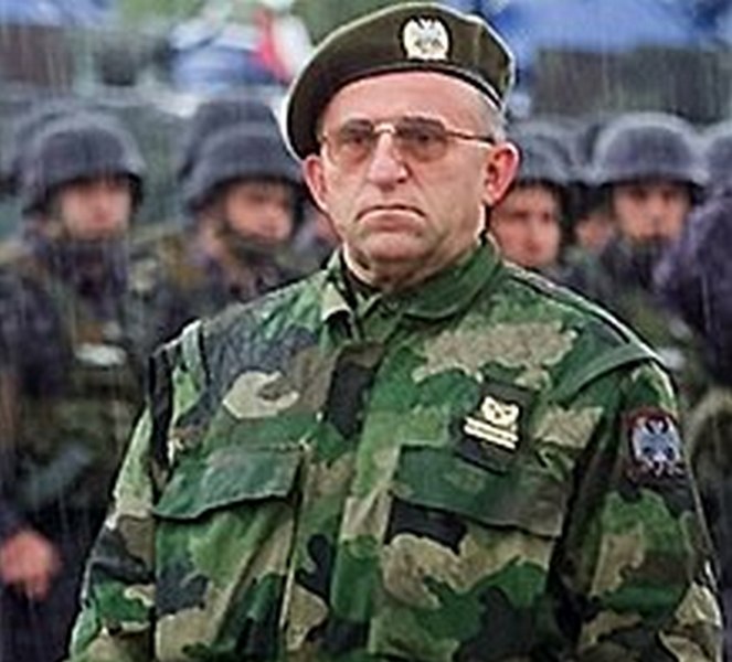 General Vladimir Lazarević hitno prebačen na VMA