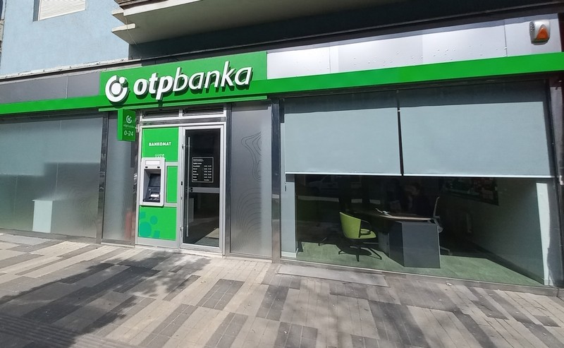 Modernizovana ekspozitura OTP banke u Leskovcu na novoj adresi