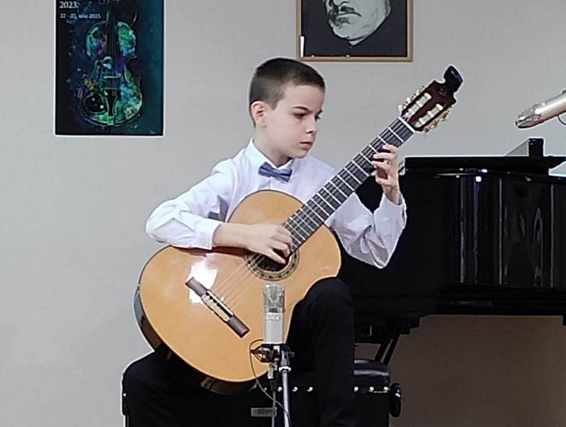 Het-trik mladog gitariste iz Leskovca