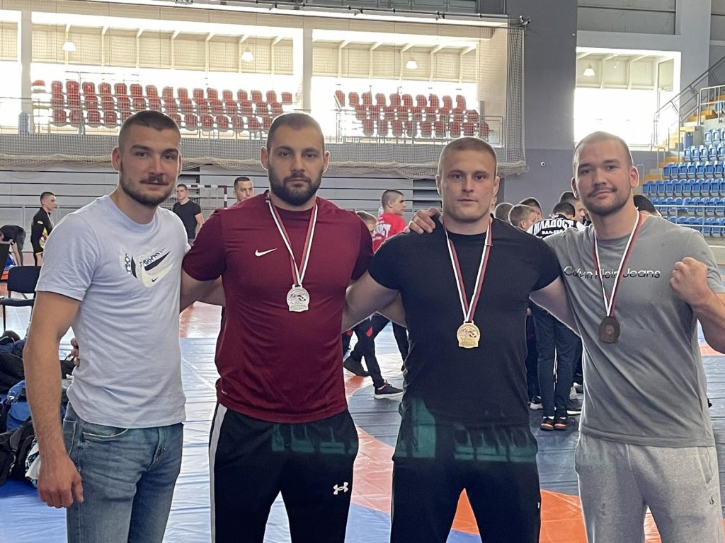 Milan Mihajlović pokazao da je i sjajan trener, sa svojim klubom u Leskovcu doneo tri medalje