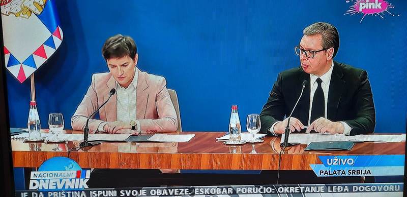 Vučić: Imaćemo prevremene parlamentarne izbore – Brnabić: Imate moju ostavku uvek na stolu