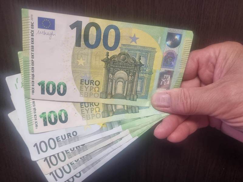 EU: Evro nije legalno sredstvo plaćanja na Kosovu