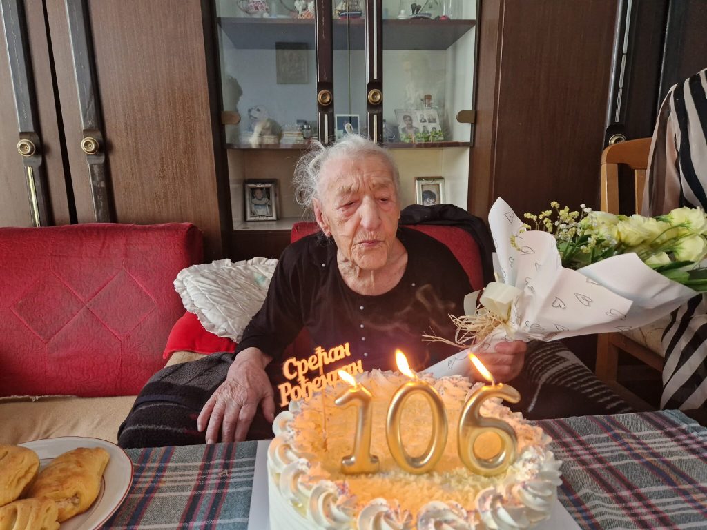 Najstarija Leskovčanka danas slavi 106. rođendan, dugovečnost uz čašicu rakije, beli luk i slaninu