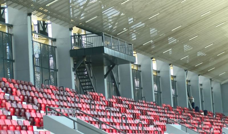 Neka od svetskih agencija održavaće i stadion u Leskovcu, izjavio Vučić