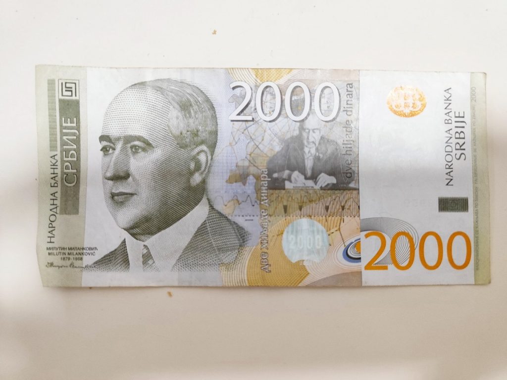 Među falsifikatima najviše novčanica od 2.000 dinara