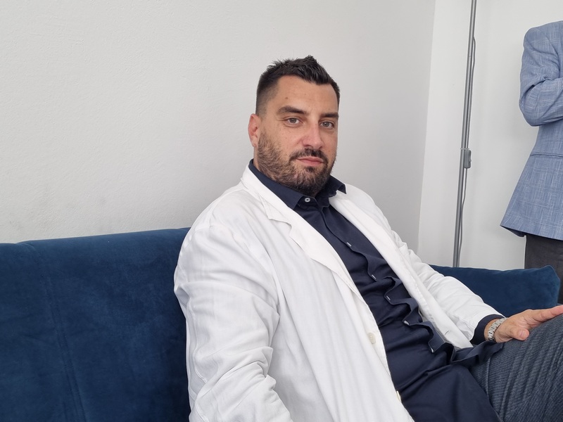 Anesteziologu otvorena vrata ka EU, a on se odlučio za rad u Surdulici