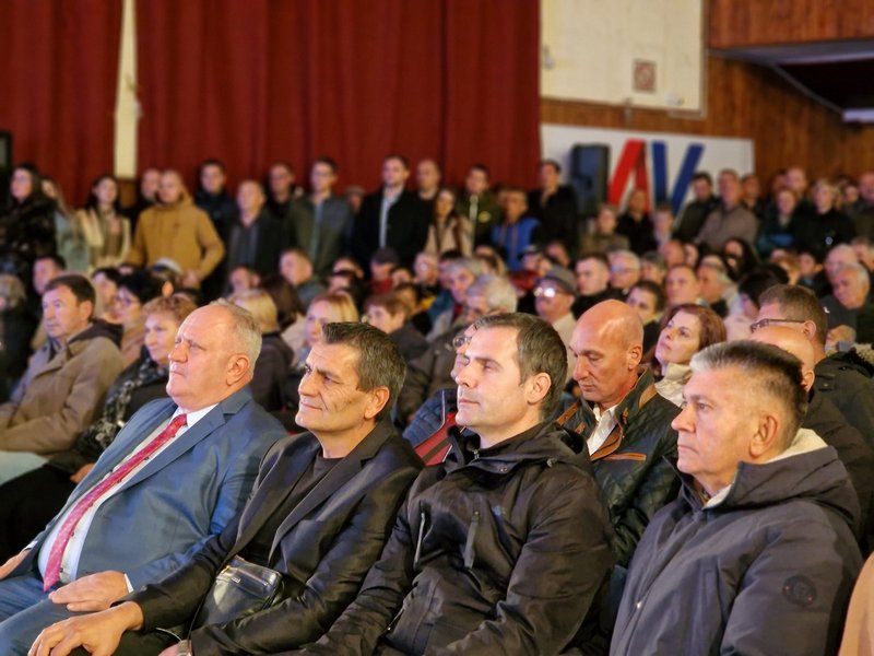 Još jedan predizborni miting leskovačkih naprednjaka sutra u Pečenjevcu