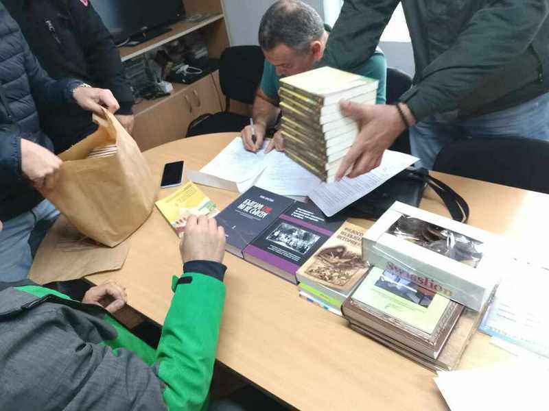 O OVOME SE ĆUTI! Diplomatski incident između Srbije i Bugarske zbog zaplene knjiga i zabrane ponovnog ulaska pisca Edvina Sugareva