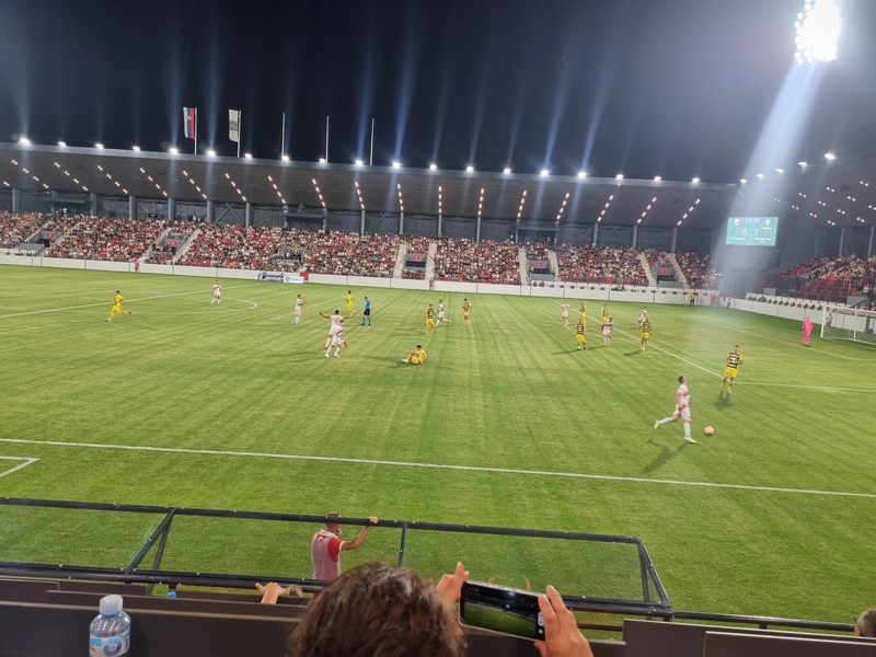 FSS poziva klubove i škole da dovedu decu do 14 godina na utakmicu u Leskovcu – kako do besplatnih karata?