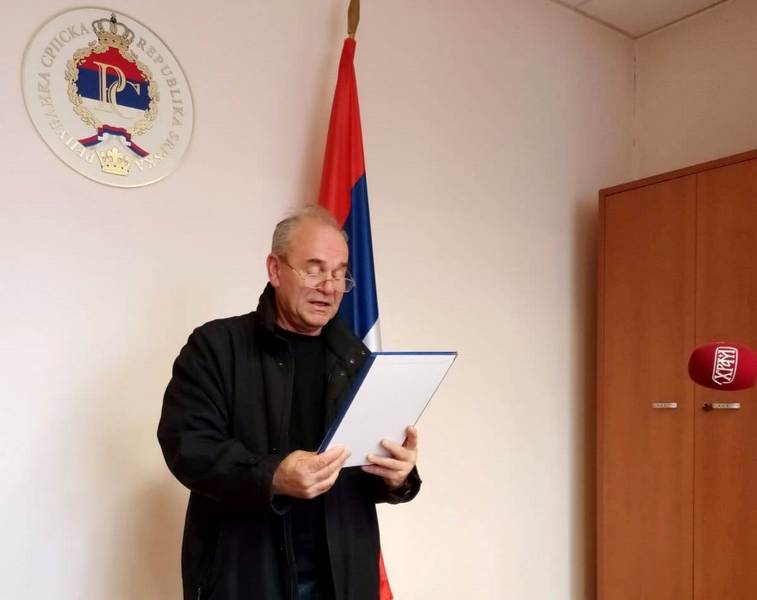 Dragan Veličković iz Grdelice dobio književnu nagradu Republike Srpske