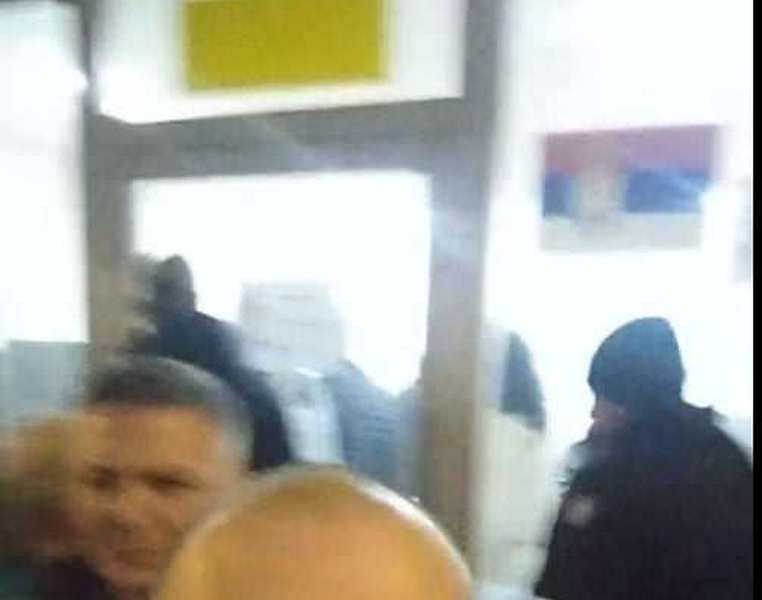 Na biračkom mestu u Bulevaru Nikole Pašića u Leskovcu interveniše policija