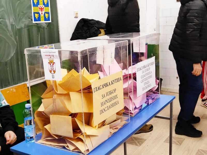 U Leskovcu do 10 sati glasalo 9 posto birača