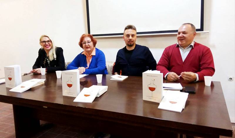 Vlasotinčanin Nikola Momčilović glas nove generacije pesnika