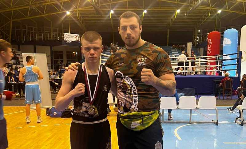 Bokser Mladen Stojanović iz Leskovca vicešampion Srbije u kategoriji juniora