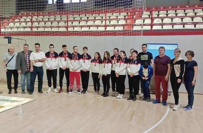 Mačevalački klub iz Leskovca državni vicešampion