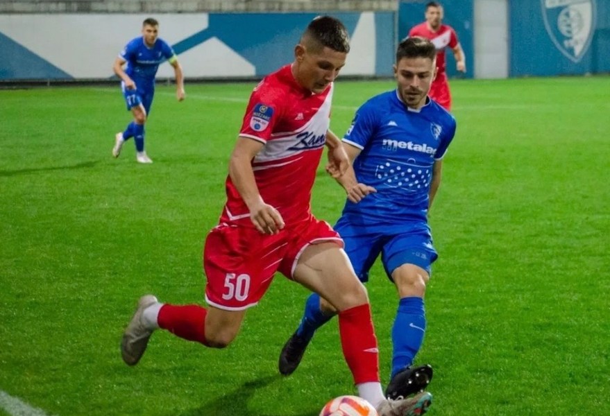 Nikola Tasić mladi fudbalski talenat iz Leskovca potpisao je ugovor sa Zvezdom, Dubočici doneo 5 miliona dinara