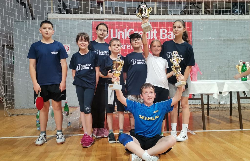Stonoteniseri Dubočice iz Leskovca osvojili dva prva mesta na turniru u Kragujevcu