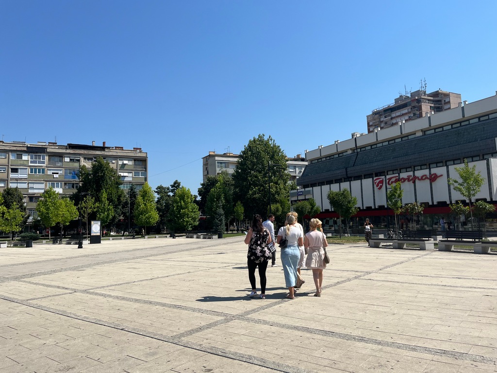 Sutra protest u centru Leskovcu zbog kažnjavanja prosvetnih radnika i otpuštanja s posla učesnika protesta