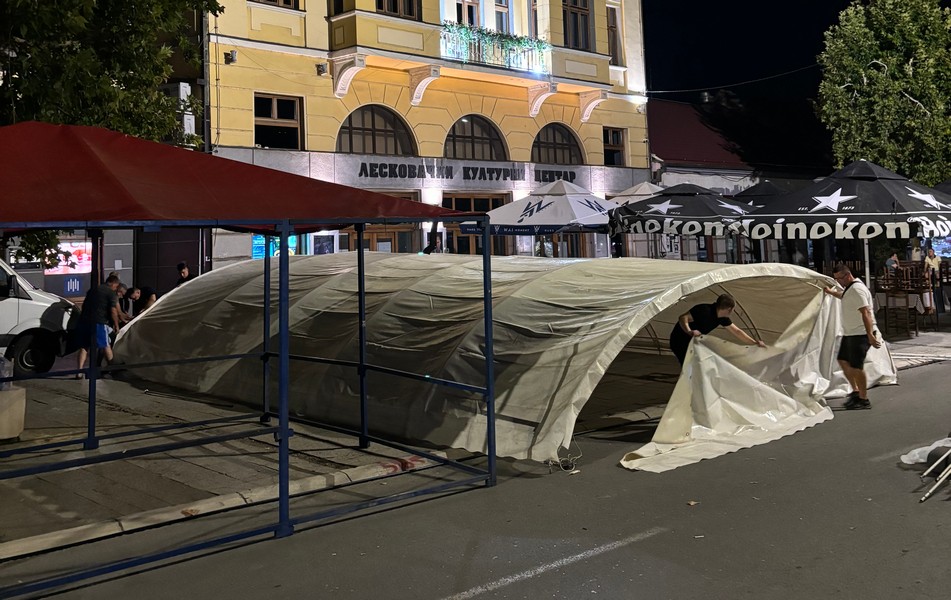 SRCE Leskovac: Kulturna manifestacija, parada pijanstva i kiča ili nešto sasvim treće?