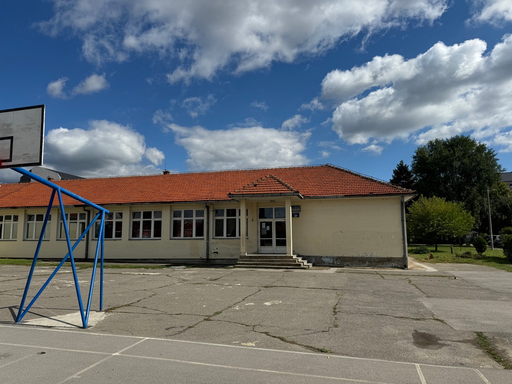 Zajedno za Jovanu i Emiliju, humanitarni bazar sutra u Medicinskoj školi