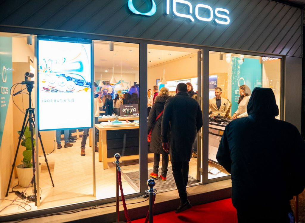 Otvoren prvi IQOS butik u Nišu! (FOTO)