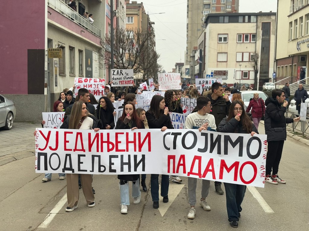 Od 11 srednjih škola u Leskovcu u 6 se redovno odvija nastava