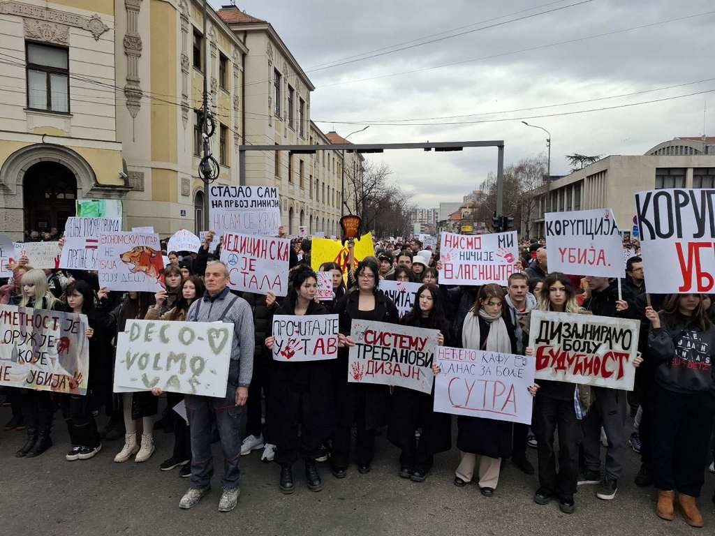 Studenti iz Niša sutra pešaka kreću za Kragujevac