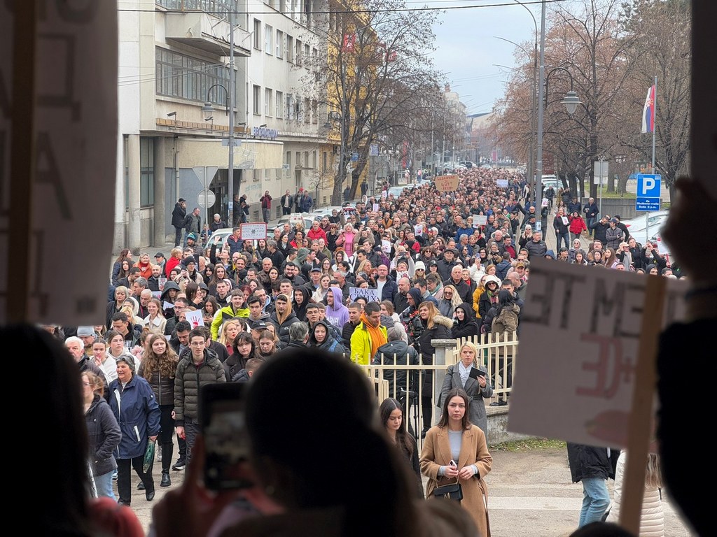 Studenti na protestu u Leskovcu poručili “Recite ne Jagodini”