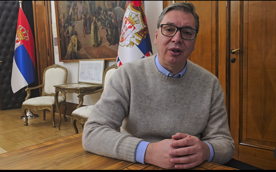 Vučić zatražio od opozicije savetodavni referendum o njegovoj smeni