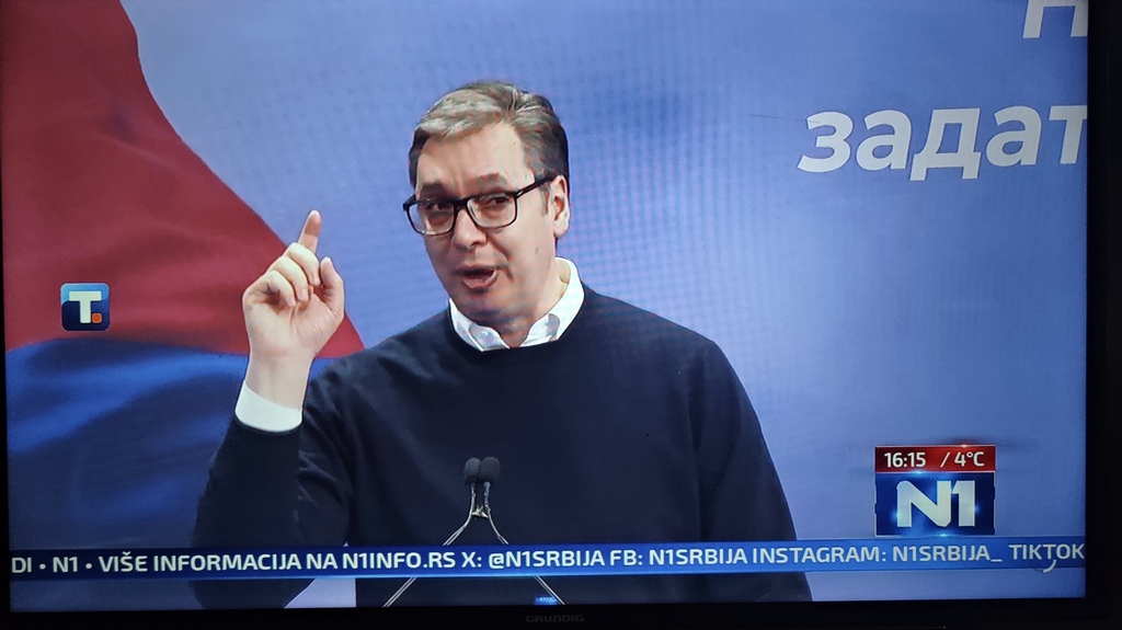 Vučić: U Srbiji neće biti obojene revolucije, promena vlasti moguća samo na izborima