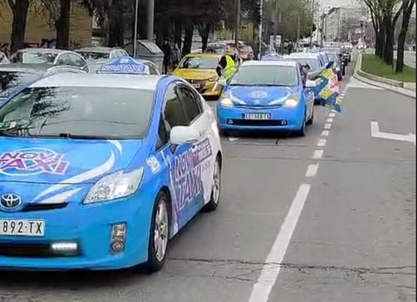 Leskovački taksisti vraćaju studente, doček kod Tehnološkog fakulteta oko 19 sati