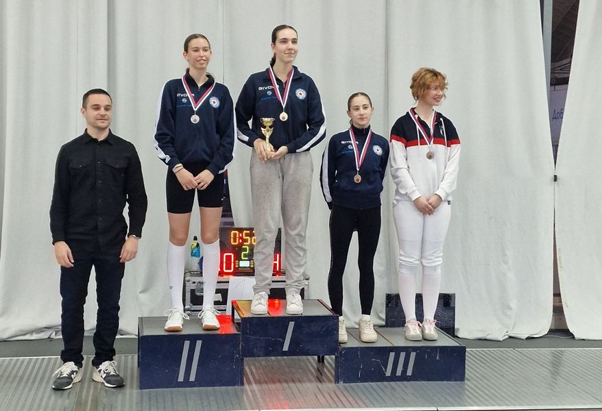 Mačevaoci „Dubočice“ briljirali na Trofeju Partizana