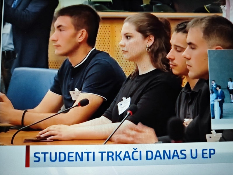 Evroposlanici pružili podršku studentima: Divimo se njihovoj upornosti, snazi, jedinstvu
