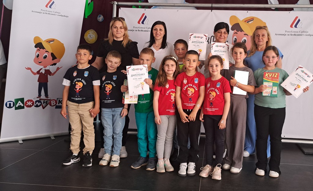 Vlasotinčani najbolji na regionalnoj Pažljivkovoj smotri