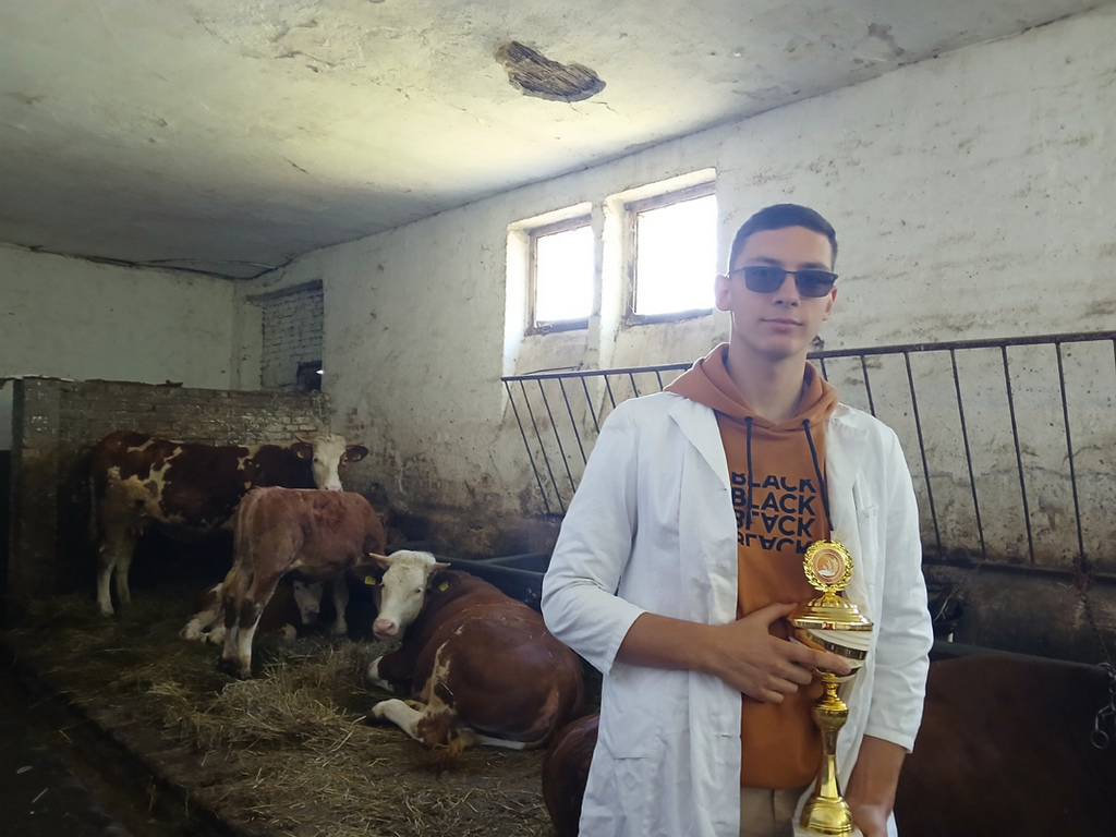 Nikola Stojiljković osvojio mnoge nagrade za Poljoprivredno šumarsku školu, priprema se da upiše Medicinski fakultet