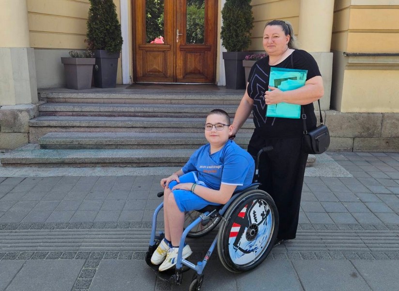 SRCE Leskovac: Paralelna stvarnost na štetu dece sa posebnim potrebama, grad ignoriše njihove probleme, a utrkuju se u obećanjima
