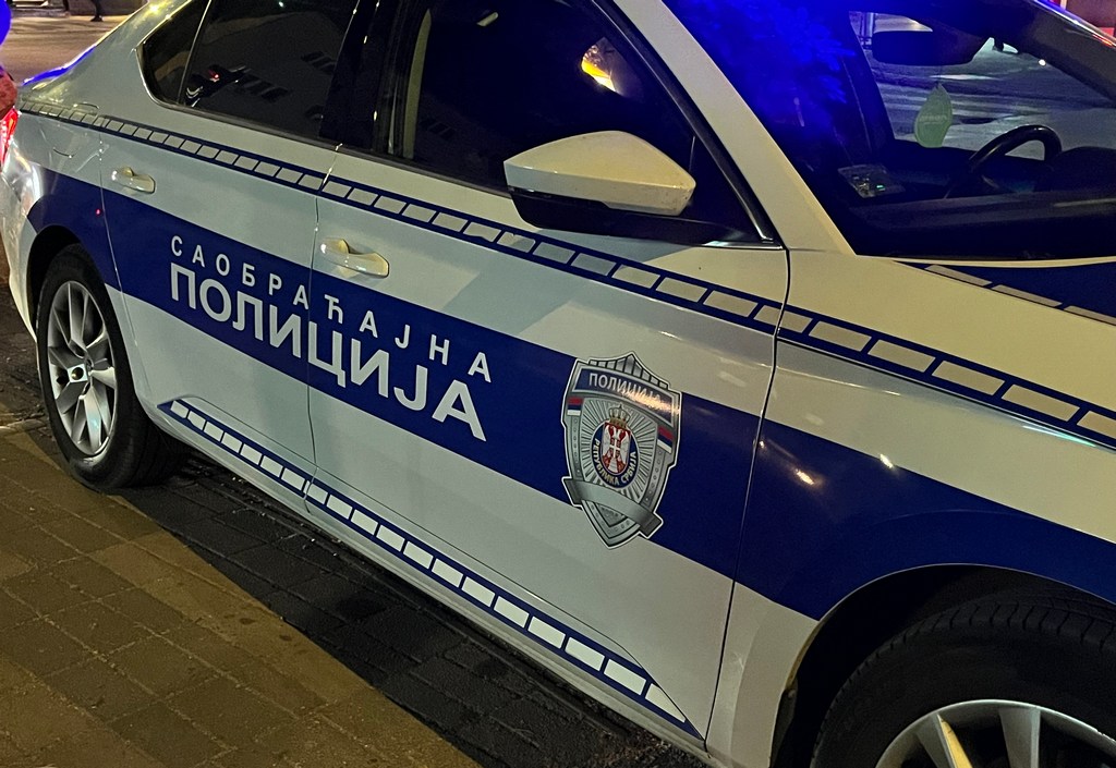 Leskovčanin i Nišlija ucenjivali dveojku da će objaviti njene intimne fotografije
