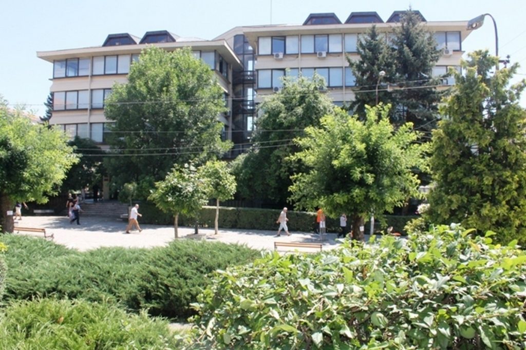 Otac kleo sina u sudu i pretio da će ga ubiti, slučaj istražuje tužilaštvo