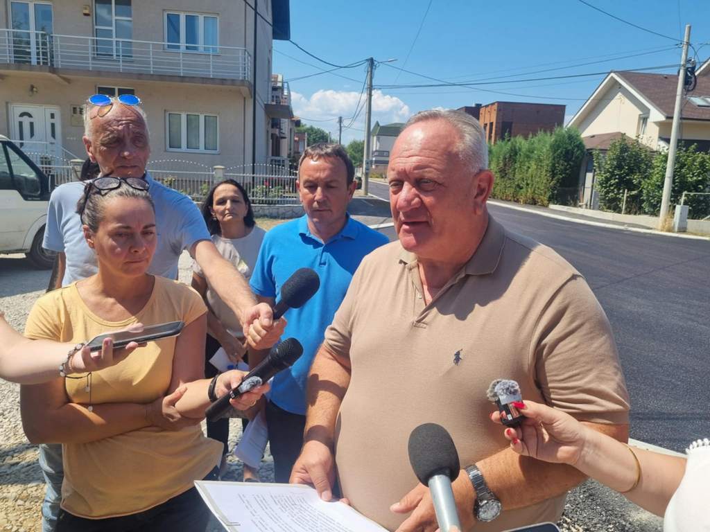 Cvetanovic: Kvazi političari i kriminalci dokazivali da je asfalt – sumnjiv