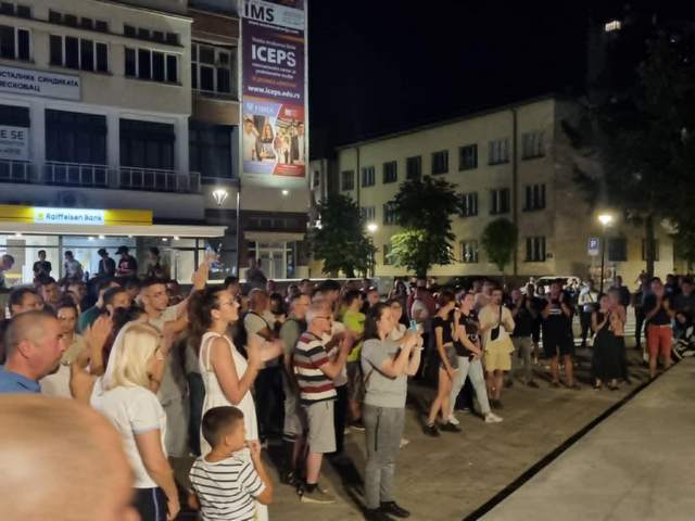 Četvrti deo protesta „Koga čuvate“ sutra u Leskovcu