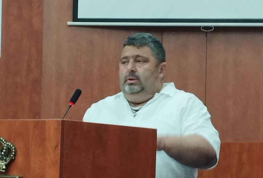 POKS: Vlast ponizila Vojsku Srbije zbog Ćacilenda?!