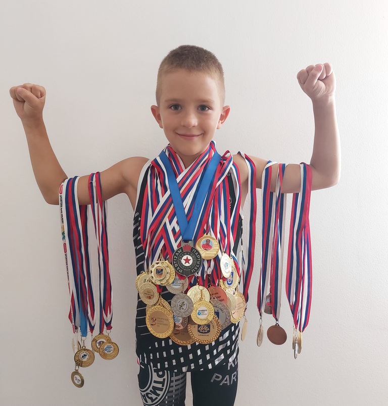 Budućnost leskovačke atletike – Viktor Kostić od malih nogu niže velike uspehe