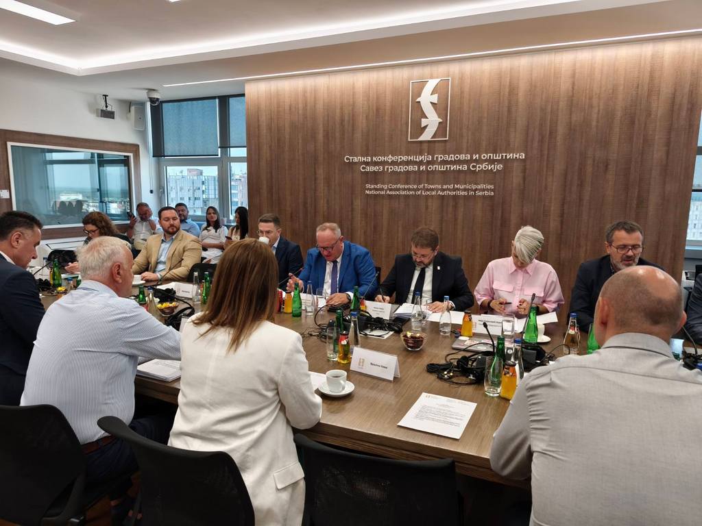 Gradonačelnik Leskovca predsedavao 7. sednicom Predsedništva SKGO, Vukašinović odabran za člana Izborne komisije