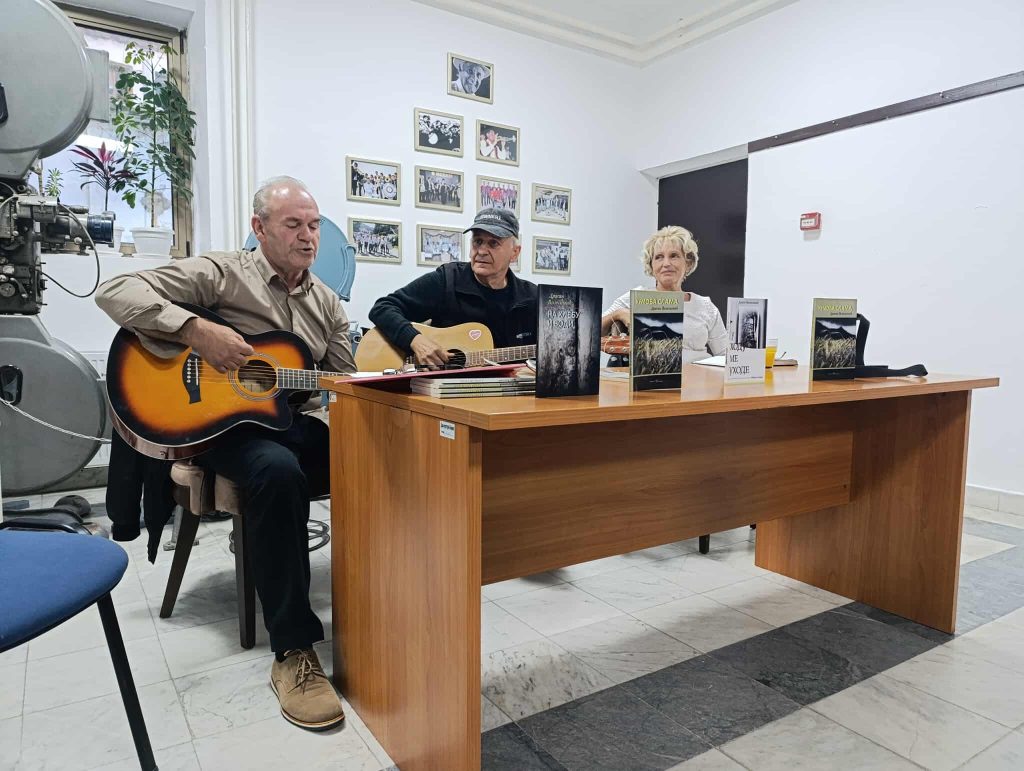 Stihovi, note i aforizmi u jesenjoj večeri kulture u Bojniku