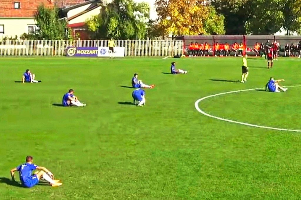 Fudbaleri Dubočice poraženi u Novom Sadu, igrači protestovali na startu utakmice